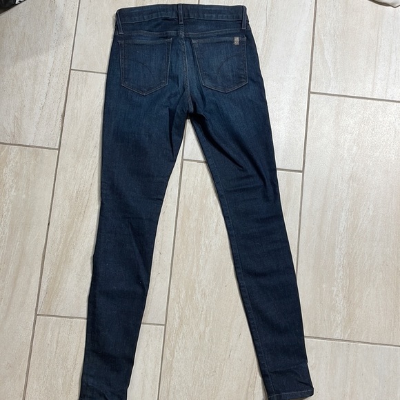 Joe’s Jeans Skinny Dark Wash - Picture 5 of 5